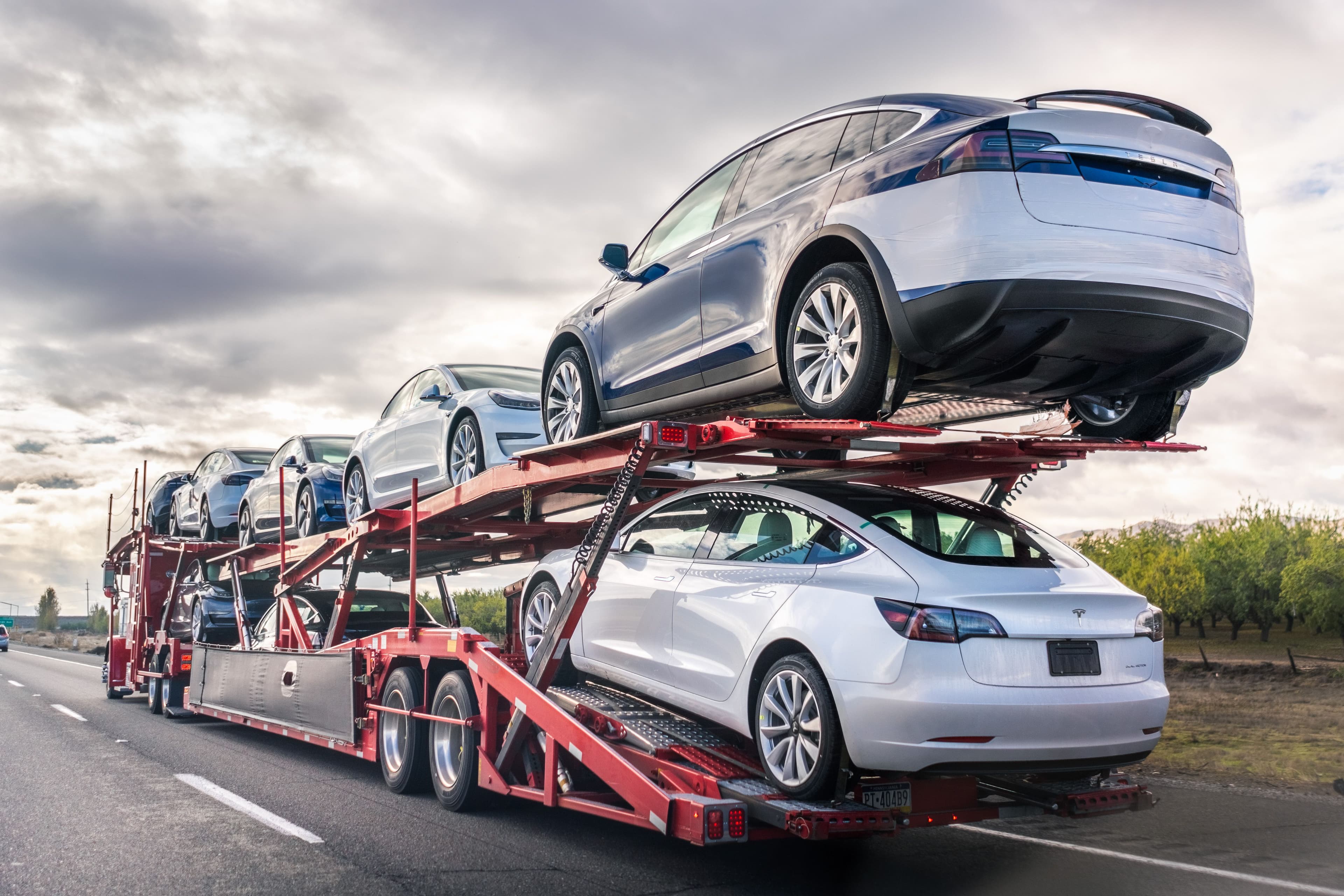 Door-to-Door vs Terminal Shipping: Which Is Right for You?